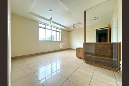 Apartamento à venda com 3 quartos, 85m² em Calafate, Belo Horizonte