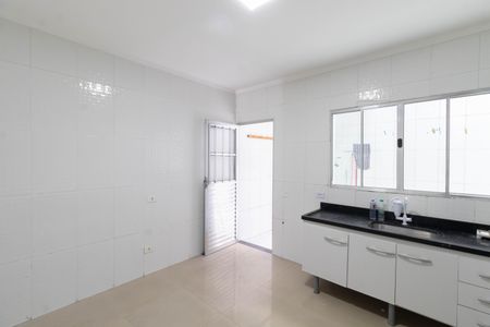 Casa para alugar com 100m², 3 quartos e 2 vagasCozinha