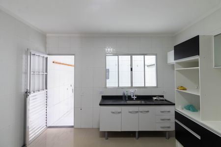 Casa para alugar com 100m², 3 quartos e 2 vagasCozinha