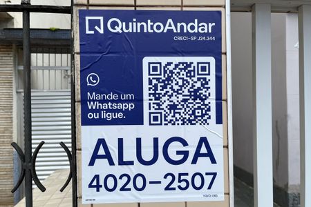 Casa para alugar com 75m², 2 quartos e sem vagaPlaca instalada