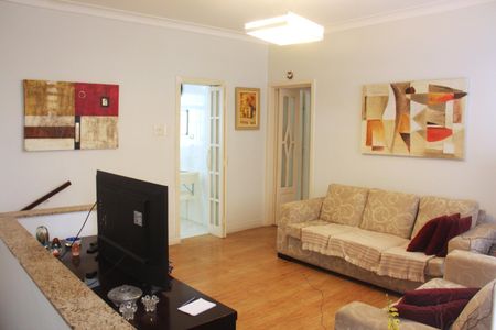 Sala de casa para alugar com 2 quartos, 75m² em Macuco, Santos