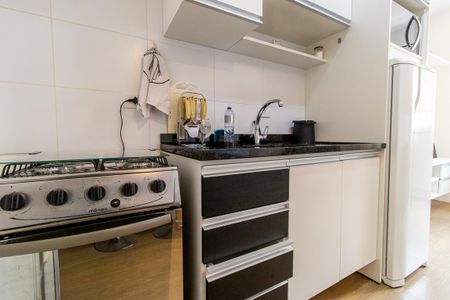 Detalhe da cozinha de kitnet/studio para alugar com 1 quarto, 43m² em Rebouças, Curitiba