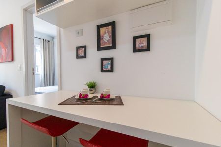 Detalhe da cozinha de kitnet/studio para alugar com 1 quarto, 43m² em Rebouças, Curitiba