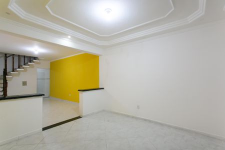 Sala de casa para alugar com 3 quartos, 100m² em Fazenda Aricanduva, São Paulo
