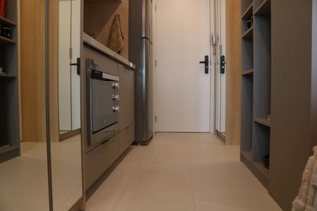 Cozinha de kitnet/studio para alugar com 1 quarto, 27m² em Perdizes, São Paulo