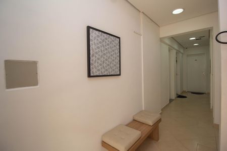 Apartamento para alugar com 54m², 2 quartos e 1 vaga Apartamento para alugar com 54m², 2 quartos e 1 vagaHall social