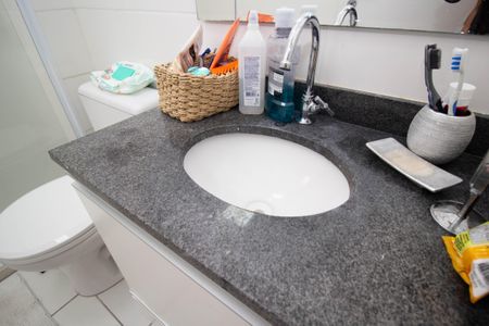 Apartamento para alugar com 54m², 2 quartos e 1 vaga Apartamento para alugar com 54m², 2 quartos e 1 vagaBanheiro da Suíte