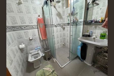 Casa à venda com 144m², 5 quartos e 2 vagas