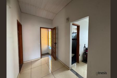 Casa à venda com 144m², 5 quartos e 2 vagas