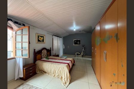 Casa à venda com 144m², 5 quartos e 2 vagas