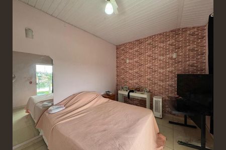 Casa à venda com 144m², 5 quartos e 2 vagas