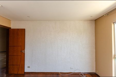 Casa à venda com 190m², 4 quartos e 2 vagas Casa à venda com 190m², 4 quartos e 2 vagasQuarto 2