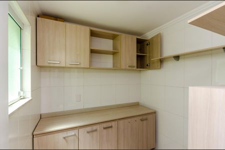 Casa à venda com 190m², 4 quartos e 2 vagas Casa à venda com 190m², 4 quartos e 2 vagasQuarto de Serviço