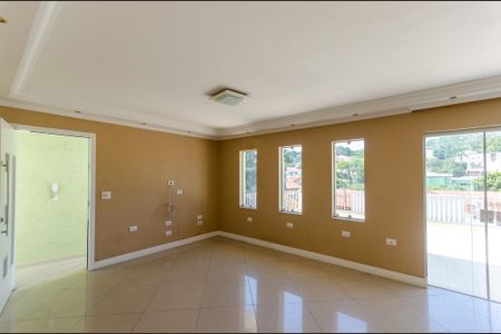 Sala de casa à venda com 4 quartos, 190m² em Vila Pedra Branca, São Paulo