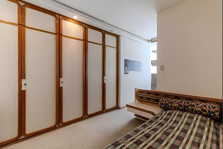 Apartamento para alugar com 4 quartos, 240m² em Consolação, São Paulo