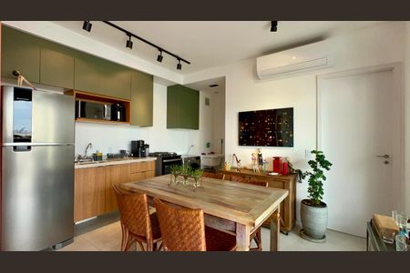 Studio à venda com 67m², 1 quarto e 1 vagaSala de Jantar