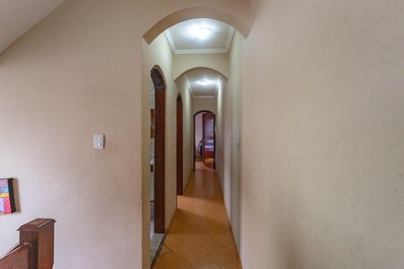 Casa à venda com 125m², 3 quartos e 3 vagas Casa à venda com 125m², 3 quartos e 3 vagasCorredor