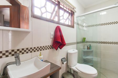 Casa à venda com 260m², 3 quartos e 3 vagasBanheiro