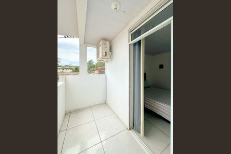 Apartamento para alugar com 72m², 2 quartos e 1 vagaVaranda