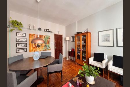 Apartamento à venda com 89m², 2 quartos e sem vagaSala