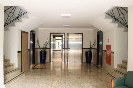 Apartamento para alugar com 38m², 1 quarto e sem vagaHall Social