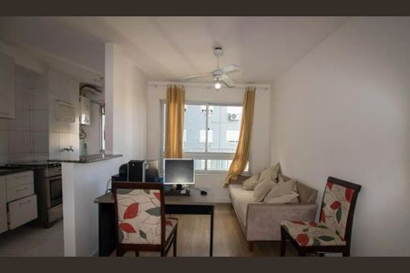 Sala de apartamento para alugar com 3 quartos, 62m² em Passo das Pedras, Porto Alegre