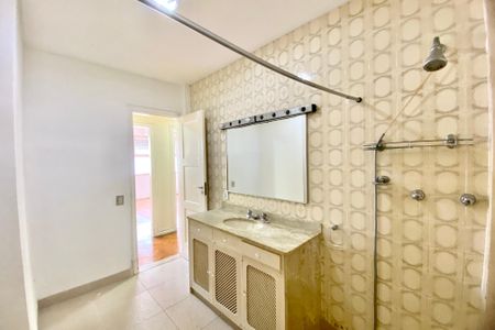 Apartamento à venda com 137m², 3 quartos e 1 vaga Apartamento à venda com 137m², 3 quartos e 1 vagaBanheiro