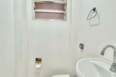 Apartamento à venda com 137m², 3 quartos e 1 vaga Apartamento à venda com 137m², 3 quartos e 1 vagaLavabo