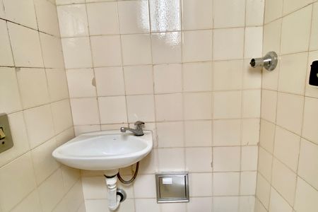 Apartamento à venda com 137m², 3 quartos e 1 vaga Apartamento à venda com 137m², 3 quartos e 1 vagaBanheiro de serviço