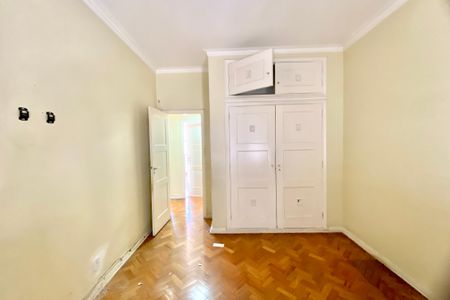 Apartamento à venda com 137m², 3 quartos e 1 vaga Apartamento à venda com 137m², 3 quartos e 1 vagaQuarto 1