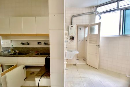 Apartamento à venda com 137m², 3 quartos e 1 vaga Apartamento à venda com 137m², 3 quartos e 1 vagaCozinha