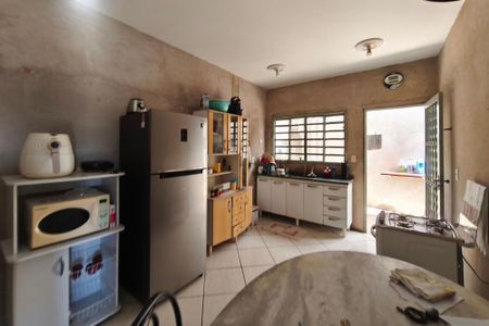 Casa para alugar com 126m², 3 quartos e 2 vagasCozinha