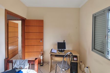 Casa para alugar com 126m², 3 quartos e 2 vagasQuarto 2