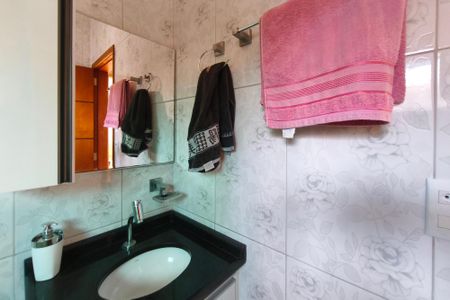 Casa para alugar com 126m², 3 quartos e 2 vagasBanheiro Social