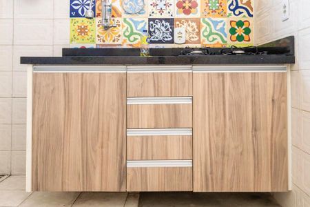 Apartamento para alugar com 44m², 1 quarto e sem vaga Apartamento para alugar com 44m², 1 quarto e sem vagaCozinha - Armários