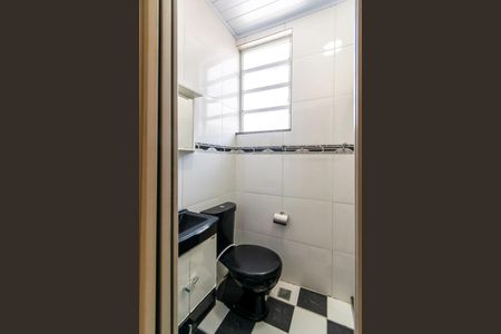 Apartamento para alugar com 44m², 1 quarto e sem vaga Apartamento para alugar com 44m², 1 quarto e sem vagaBanheiro da Suíte