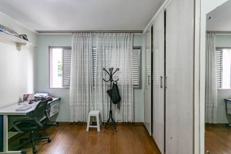 Apartamento à venda com 120m², 3 quartos e 1 vagaQuarto 2