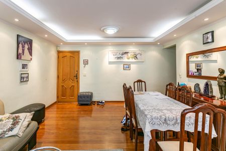 Apartamento à venda com 120m², 3 quartos e 1 vagaSala