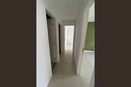 Corredor de apartamento para alugar com 3 quartos, 154m² em Centro, Duque de Caxias