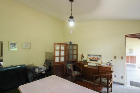 Quarto de casa à venda com 1 quarto, 396m² em São Luiz, Belo Horizonte