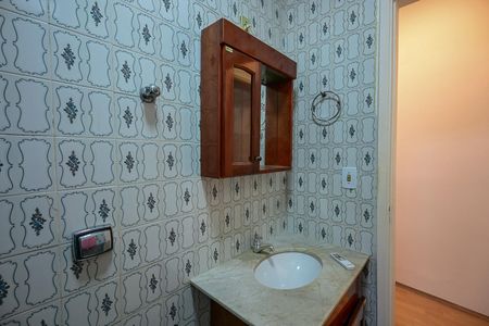 Casa à venda com 181m², 2 quartos e 2 vagasBanheiro da Edícula 