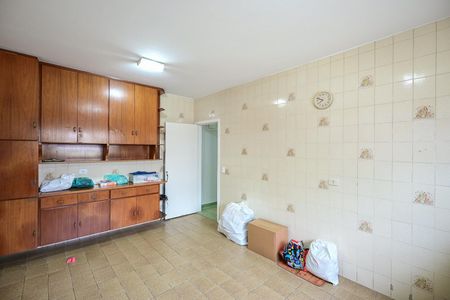 Casa à venda com 181m², 2 quartos e 2 vagasCozinha