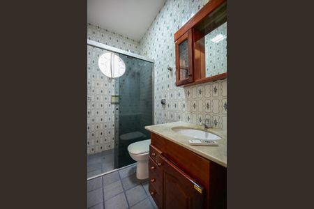 Casa à venda com 181m², 2 quartos e 2 vagasBanheiro da Edícula 