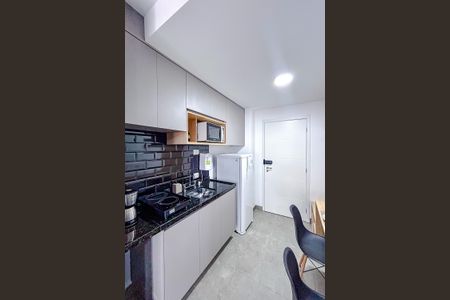 Cozinha de apartamento para alugar com 1 quarto, 25m² em Tatuapé, São Paulo