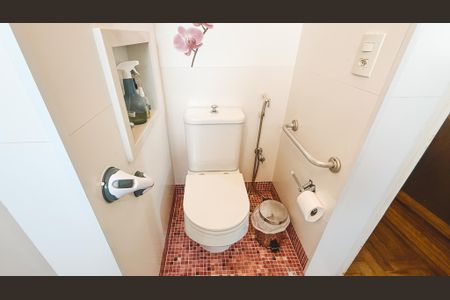 Apartamento à venda com 70m², 2 quartos e 1 vagaBanheiro da Suíte