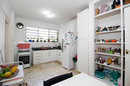 Apartamento à venda com 173m², 3 quartos e 2 vagasCozinha