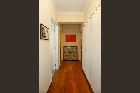 Apartamento à venda com 173m², 3 quartos e 2 vagasCorredor