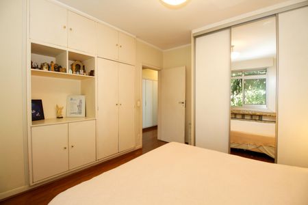 Apartamento à venda com 173m², 3 quartos e 2 vagasQuarto 2