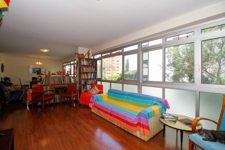 Apartamento à venda com 173m², 3 quartos e 2 vagasSala de TV