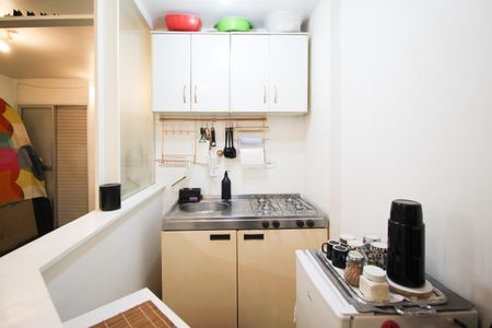Studio para alugar com 34m², 1 quarto e 1 vaga Studio para alugar com 34m², 1 quarto e 1 vagaCozinha